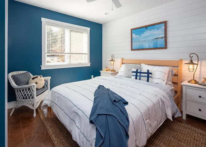 The Nest At Deep Cove