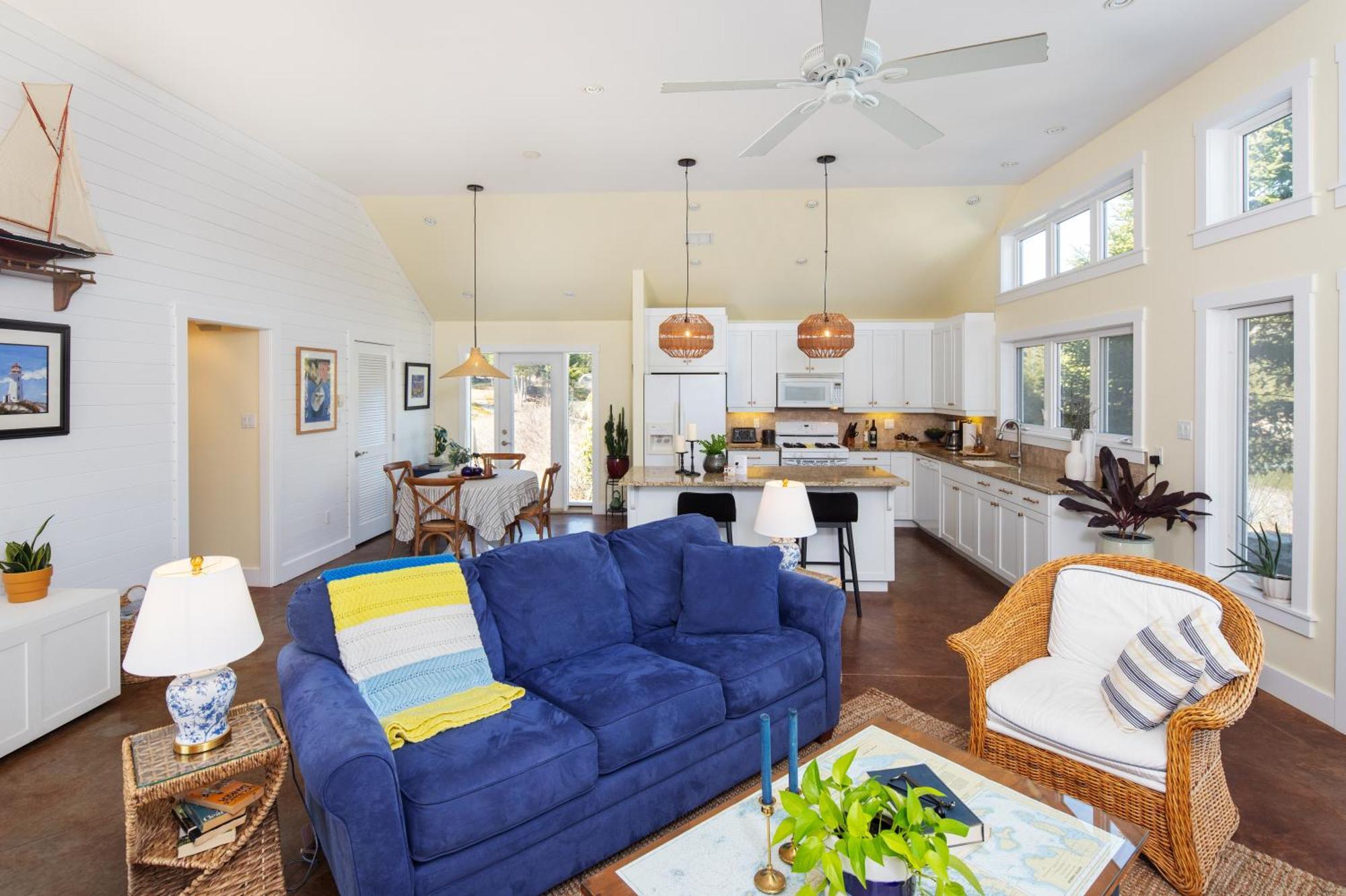 The Nest At Deep Cove Holiday home *